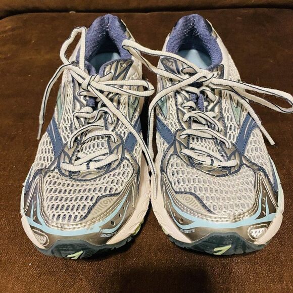 Very Good Brooks Ghost 4 Women Running Shoes 9 US 40.5 EUR Silver Blue - Picture 2 of 8